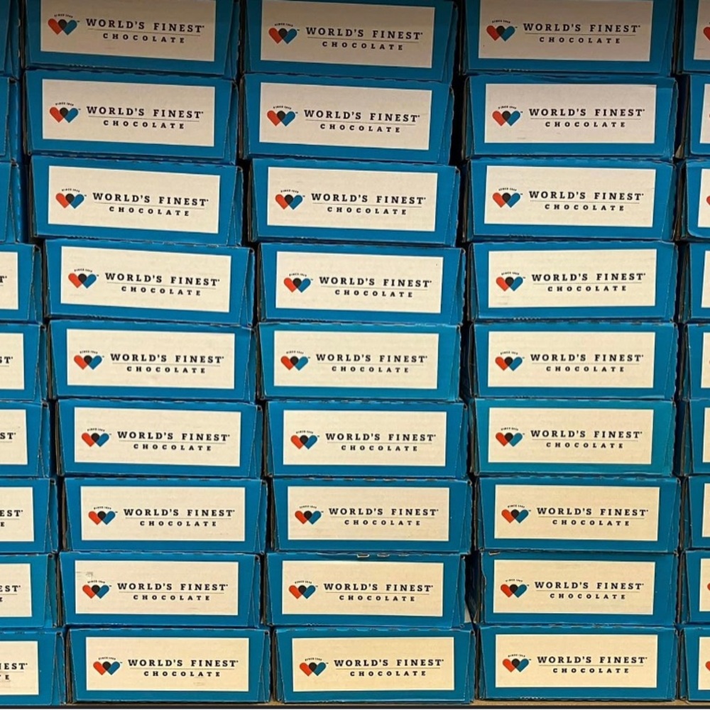 Worlds finest chocolate box of 60 variety chocolates
